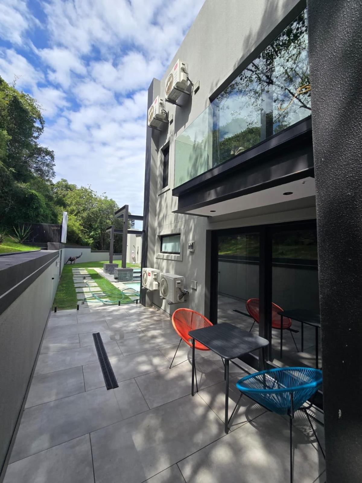 The Block Hotel Wilderness Exterior photo